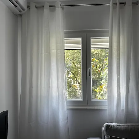 Elegant Near The Center And Stadium Апартаменты