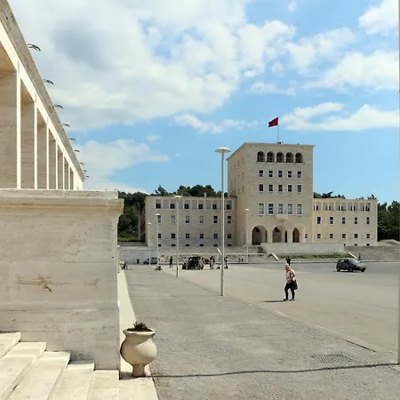 Daire Elegant Near The Center And Stadium